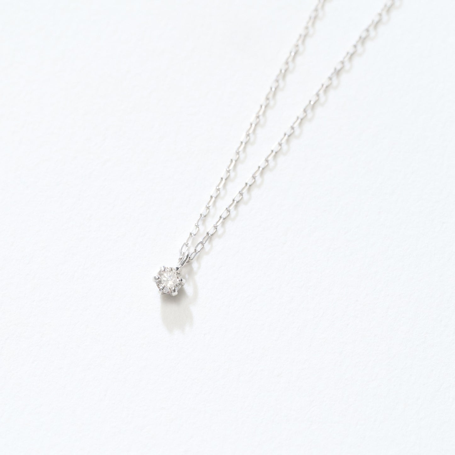 K10WG ダイヤモンド 0.05ct ネックレス